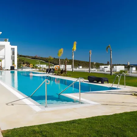 Modern With Sea And Golf View דירה