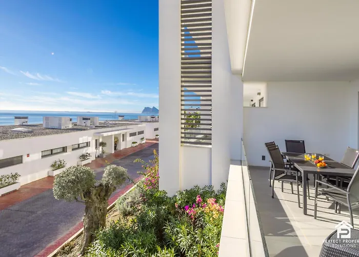Modern With Sea And Golf View *